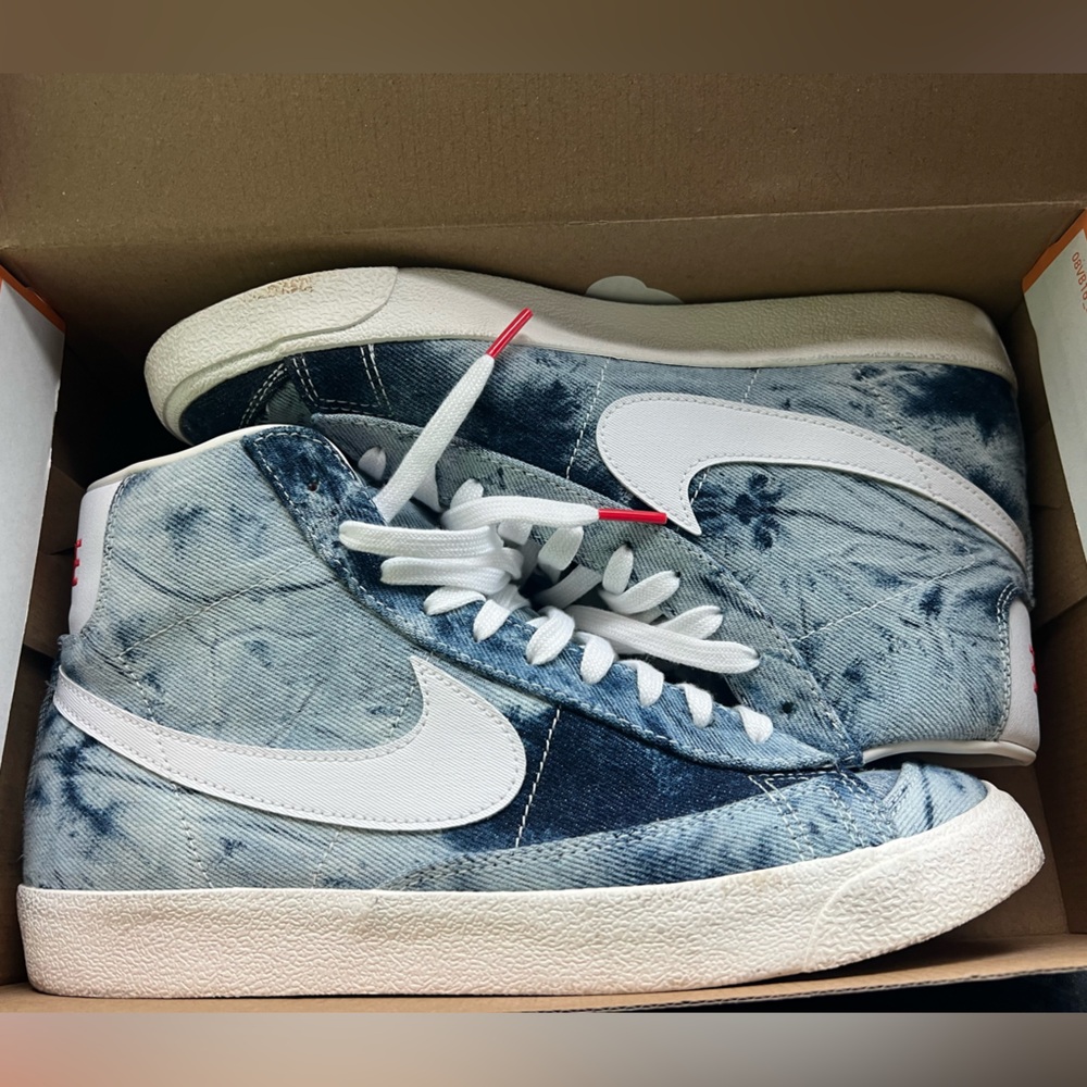 Nike Blazer Mid ‘77 Denim/White - M 9.5- W 11